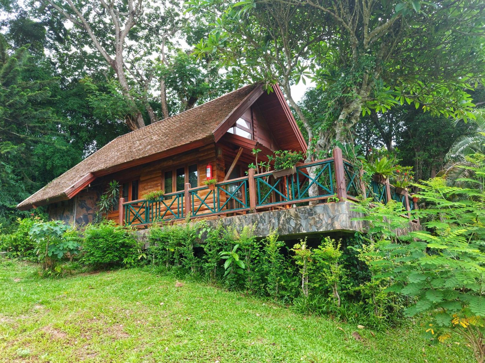 Pak Chom Mekong Villas מראה חיצוני תמונה